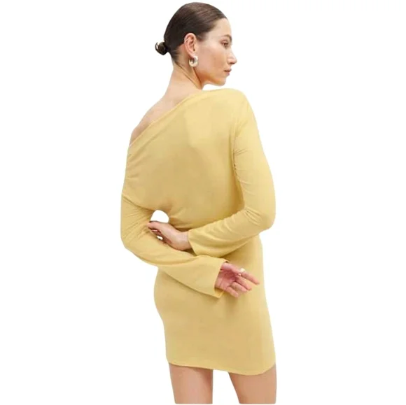 delora knit bodycon dress DITA BODY CONTOURING KNIT DRESS IN BLACK  Santicler